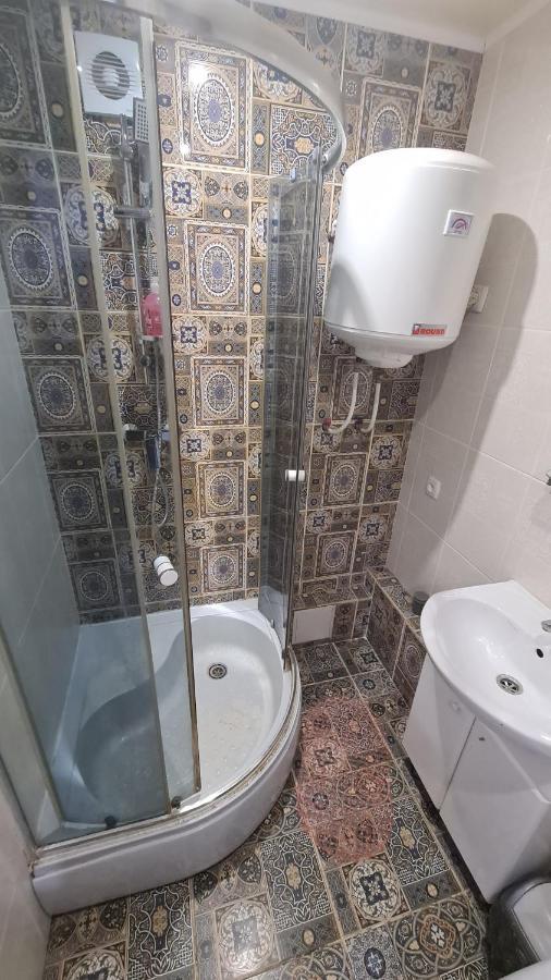 Apartaments On Vulytsia Heroiv Ato 32 クルィヴィーイ・リーフ エクステリア 写真